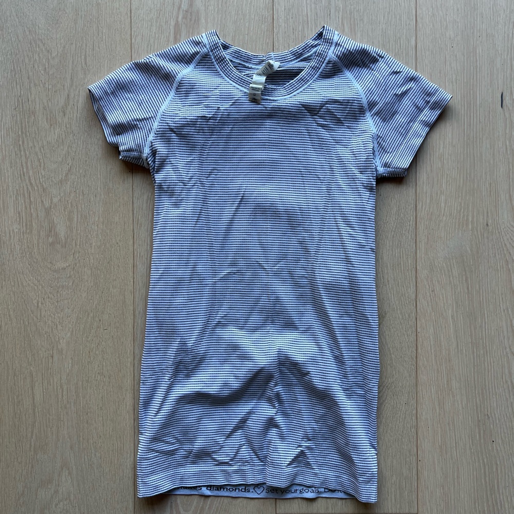 Lululemon Swiftly Tach 1.0 Striped Short Sleeve Top